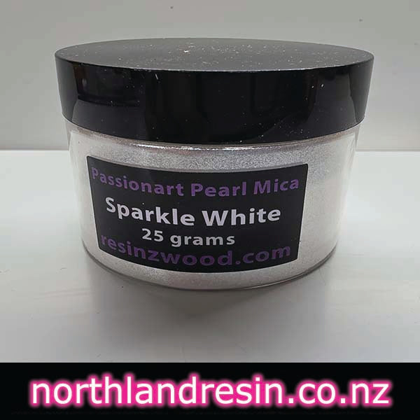 Jar of Passionart Pearl Mica Sparkle White on a white background with 'northlandresin.co.nz' text.