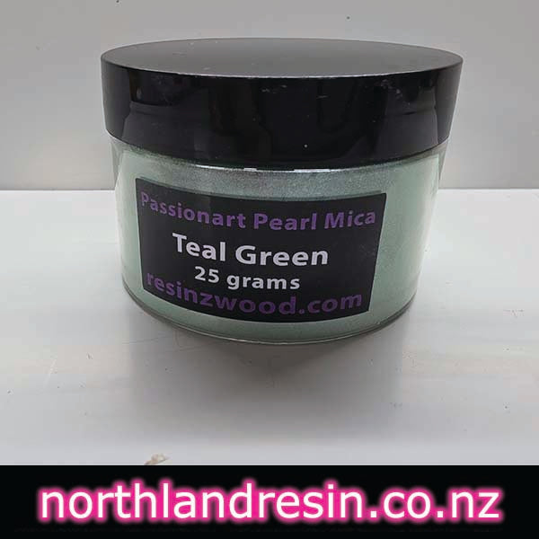 Jar of Teal Green Passionart Pearl Mica on a white background with 'northlandresin.co.nz' branding.