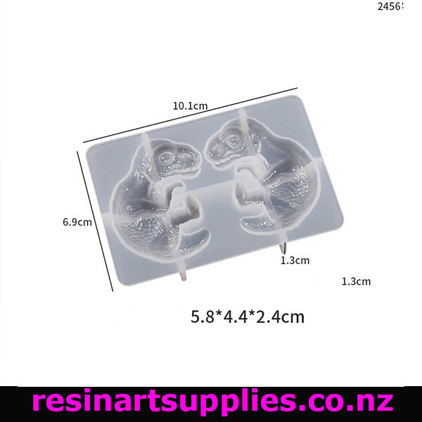 Silicone mold with measurements on a white background, featuring the brand 'resinartsupplies.co.nz'.