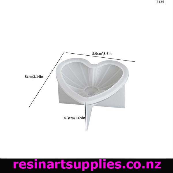 Heart-shaped mold with dimensions on a white background, featuring the brand 'resinartsupplies.co.nz'.