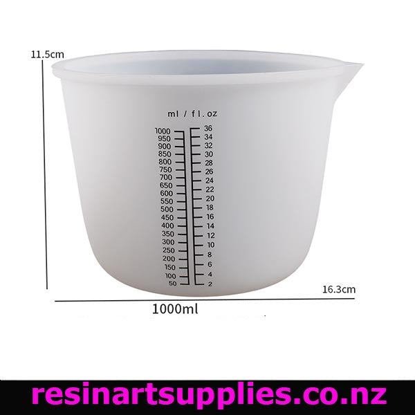 Silicone measuring cup with measurement markings on a white background, featuring dimensions and a brand logo.