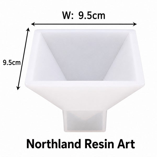 White resin art funnel with dimension markings showing a width of 9.5cm and height of 9.